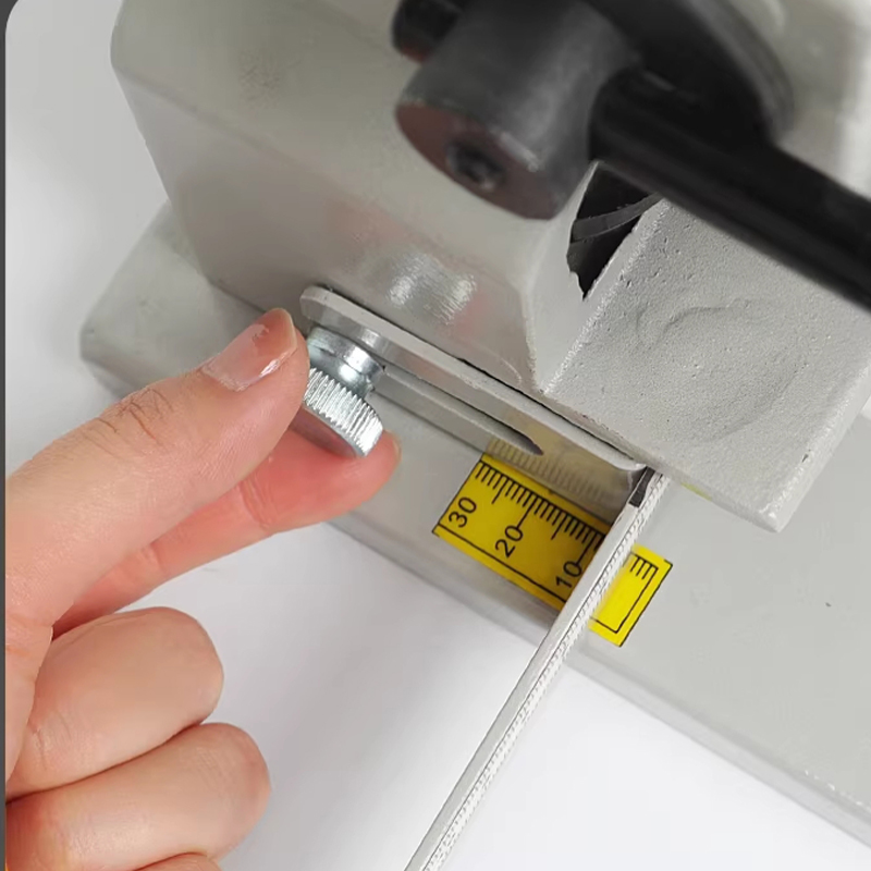 آلة ثقب يدوية أحادية الفتحة لل - مراجعة Paper Punch 3 Hole وسعره